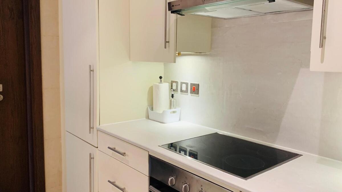 Apartment Downtown - Near Burj Khalifa - Free Parking Dubai