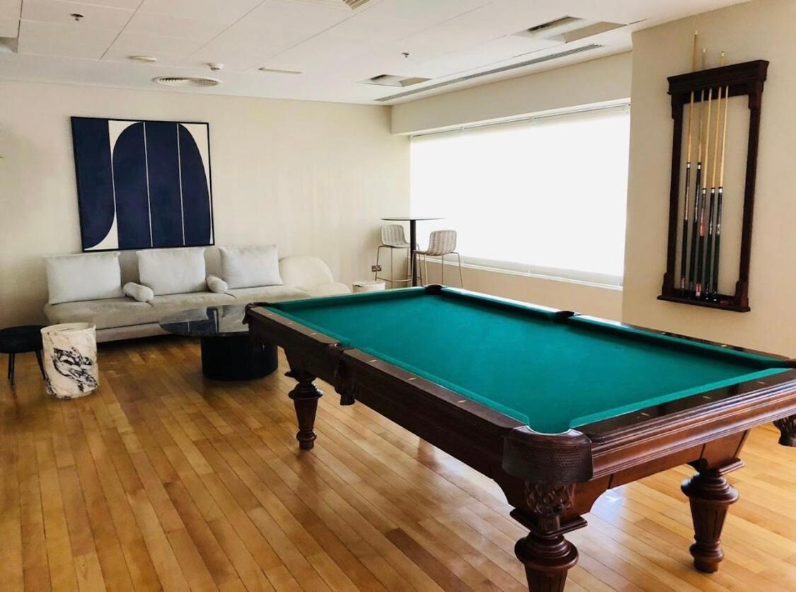 Apartment Downtown - Near Burj Khalifa - Free Parking Dubai